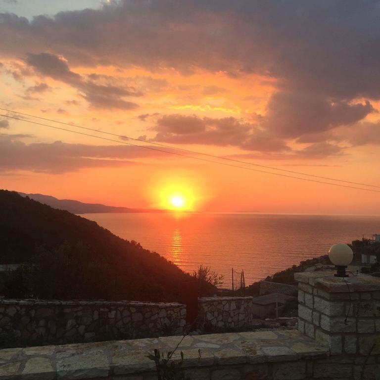 Sunset House Leilighet Ksamil Eksteriør bilde